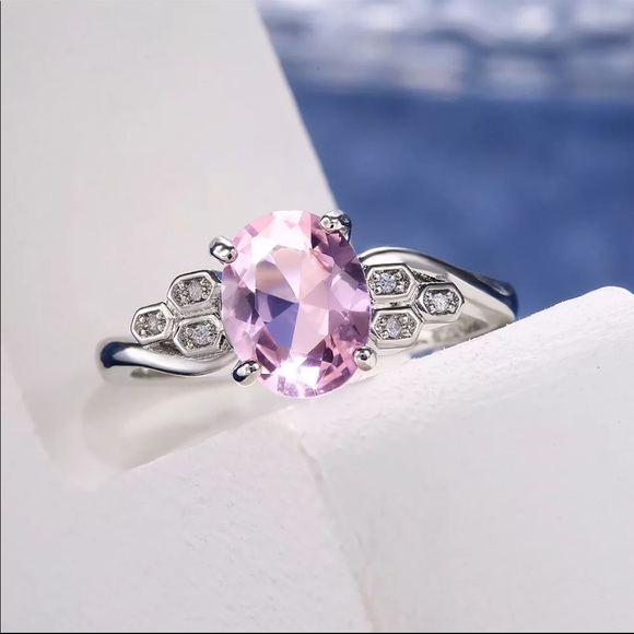 New 925 Silver Lovely Pink Sapphire Girls Ring - Picture 4 of 6